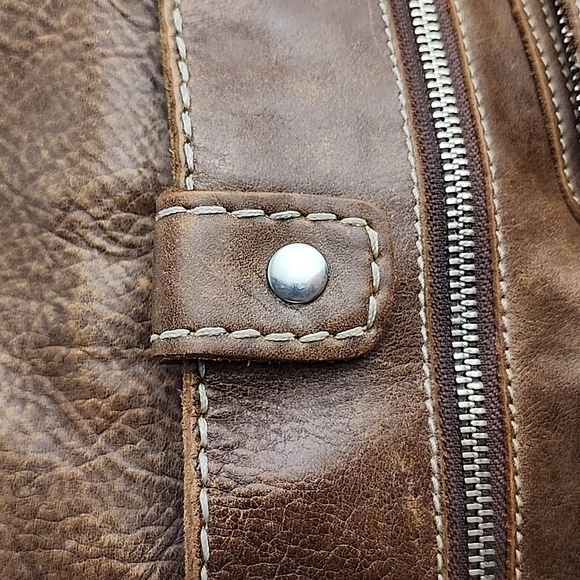 ROOTS Tan Leather Vintage Crossbody Bag Purse Multi Pockets Adjustable Strap - Picture 6 of 16